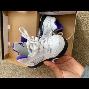 10/10 condition box included